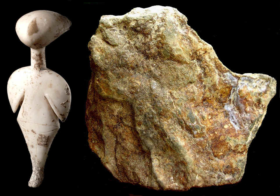 Sandstone Stargazer and Ancient Marble Stargazer at Cleveland Museum of Art